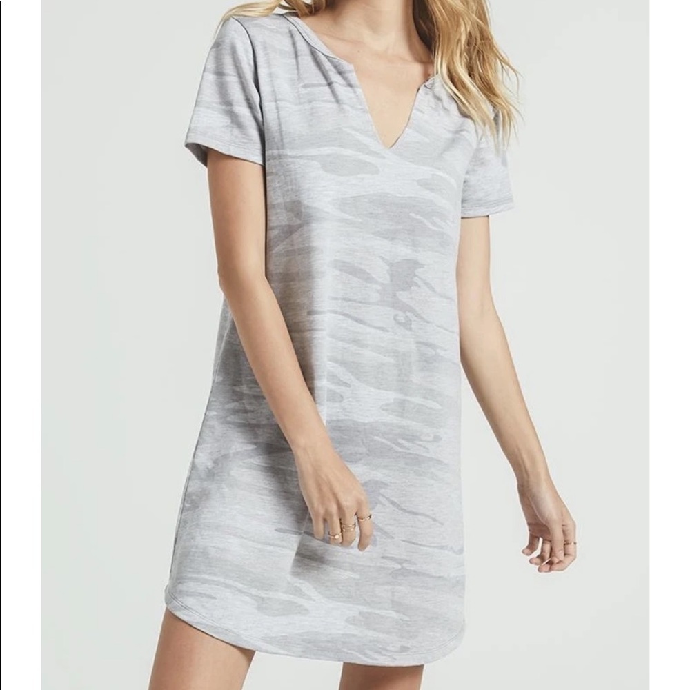 NWT Z Supply Camo The Split Neck Dress heathergrey